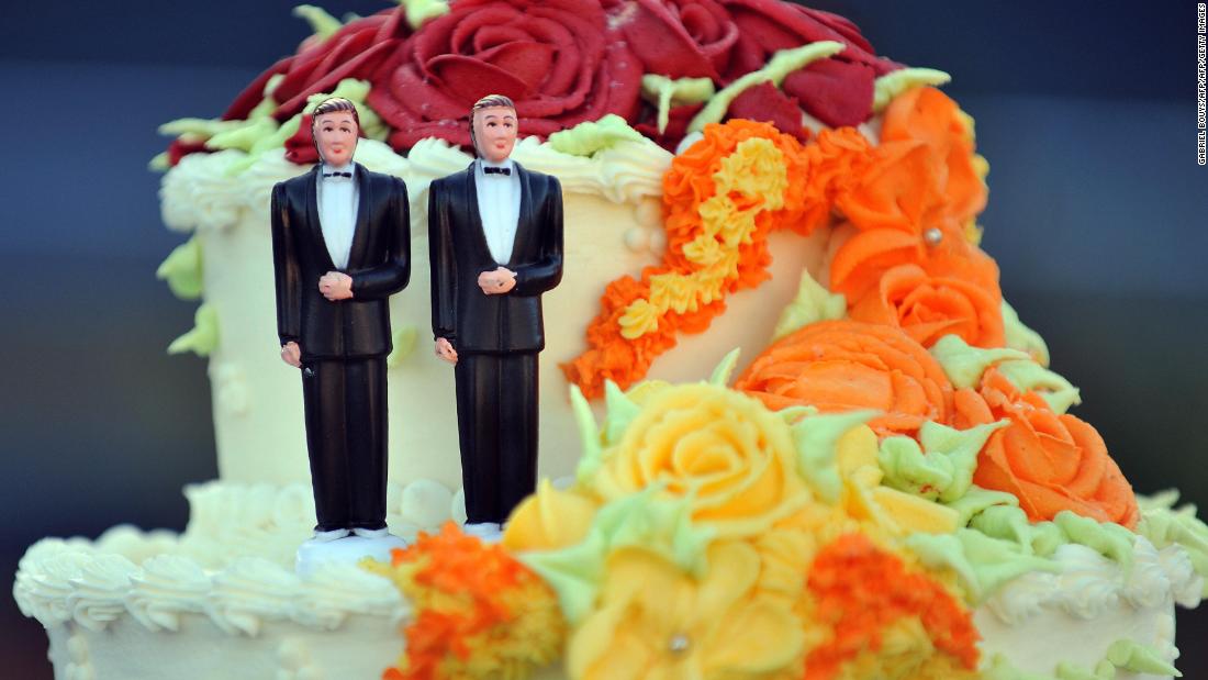 Cake for a gay wedding